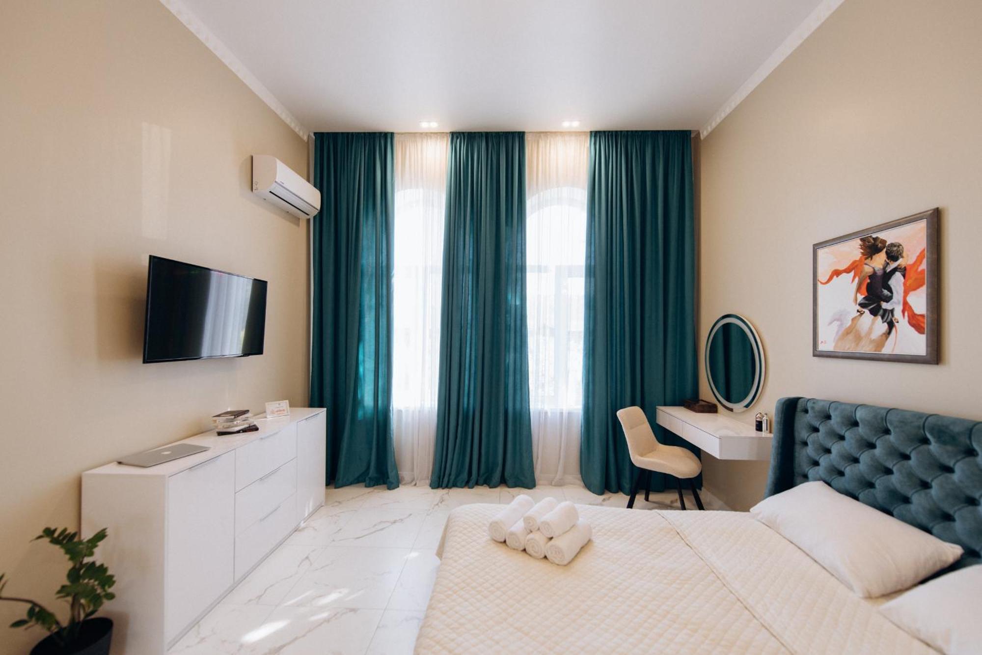 стильна та сучасна в центрі Apartment